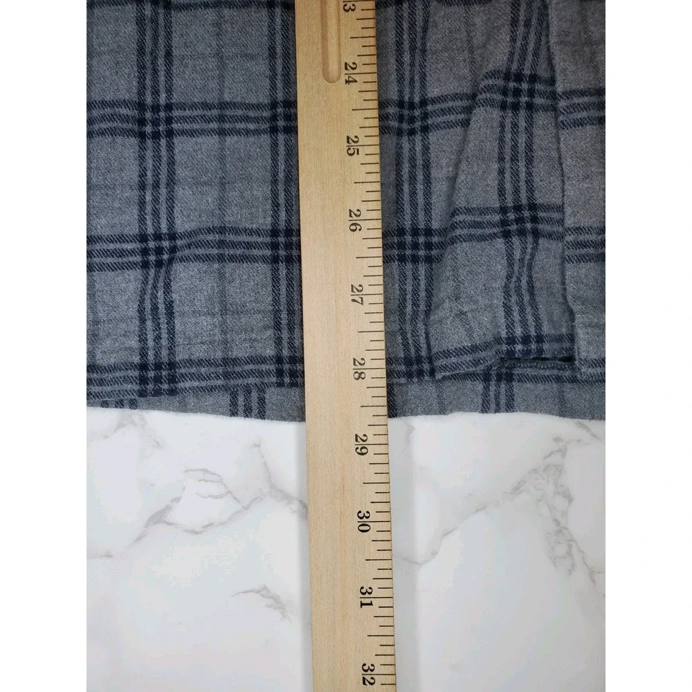 L.L. Bean Men's Medium Gray Plaid Flannel Pajama Top Soft Sleepwear Shirt